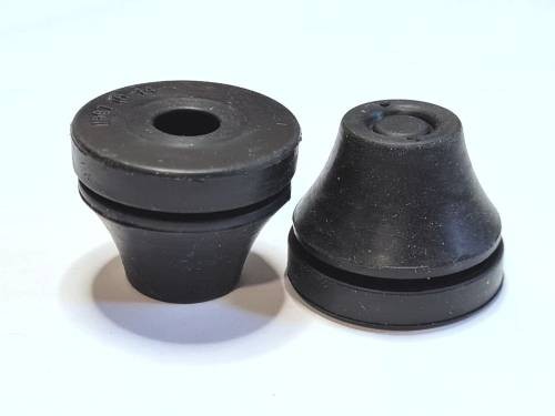 4. (BFC) Резиновый гермоввод (черный)