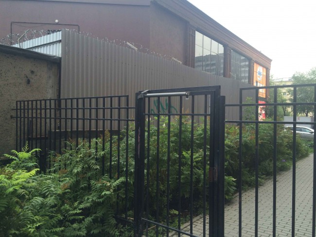 4. Доводчик дверной пневматический DSM-150